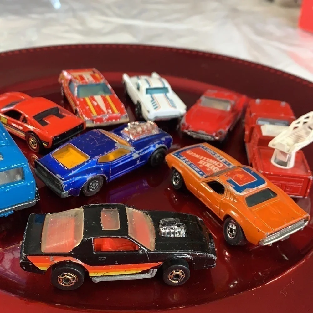 Vintage toys assorted Bundle hot wheels matchbox metal cars